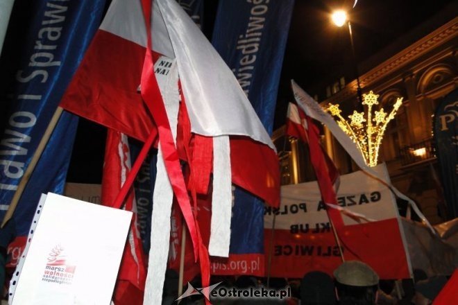 Marsz Wolności, Solidarności i Niepodległości [13.12.2012]  - zdjęcie #11 - eOstroleka.pl