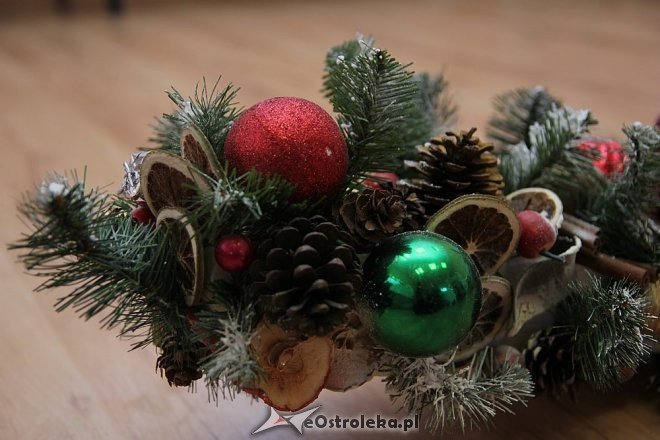 Kiermasz Bożonarodzeniowy z WTZ Motylki [14.12.2012] - zdjęcie #45 - eOstroleka.pl