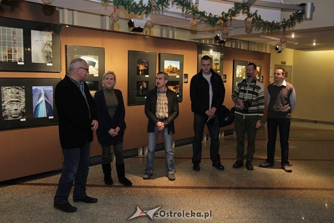 Wernisaż wystawy I Ostrołęckiego Maratonu Fotograficznego [14.12.2012] - zdjęcie #18 - eOstroleka.pl