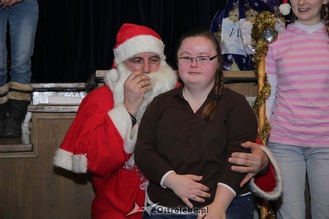 Mikołajki Pomocnej dłoni [16.12.2012] - zdjęcie #26 - eOstroleka.pl