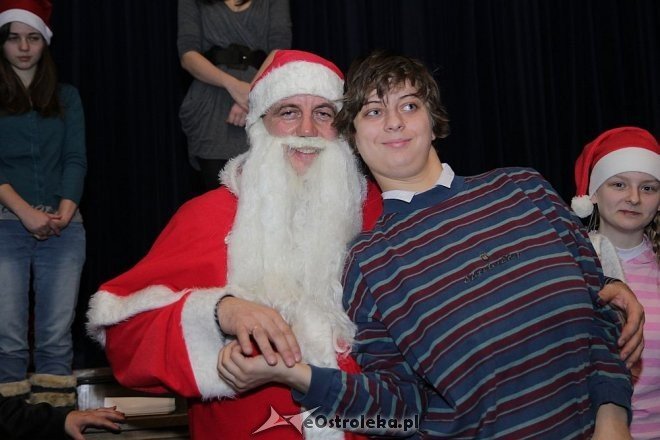 Mikołajki Pomocnej dłoni [16.12.2012] - zdjęcie #5 - eOstroleka.pl