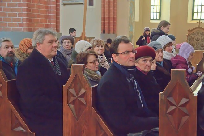 Rzekuń: 66. rocznica śmierci kpt. Aleksandra „Adama” Bednarczyka [16 XII 2012] - zdjęcie #12 - eOstroleka.pl