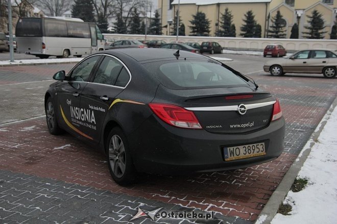 Test z Oscarem - Opel Insignia [16.12.2012] - zdjęcie #5 - eOstroleka.pl