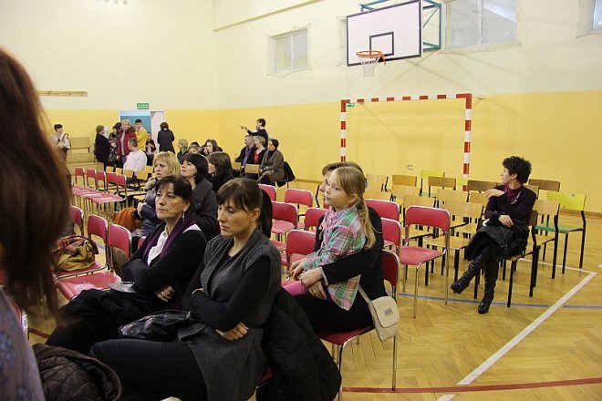 Świąteczne kolędowanie w Szkole Podstawowej nr 6 [18 XII 2012] - zdjęcie #27 - eOstroleka.pl