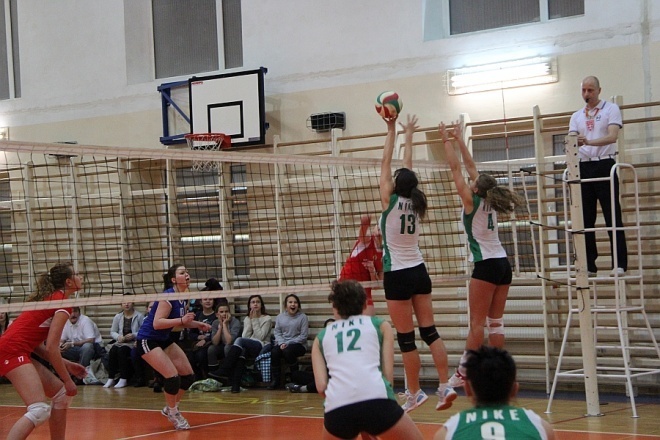 Walka z Legionovią do końca i 3:0 dla Nike Ostrołęka [18 XII 2012] - zdjęcie #9 - eOstroleka.pl