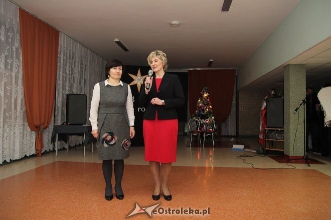 Spotkanie wigilijne Pomocnej Dłoni [18.12.2012] - zdjęcie #4 - eOstroleka.pl