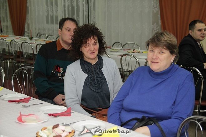 Spotkanie wigilijne Pomocnej Dłoni [18.12.2012] - zdjęcie #28 - eOstroleka.pl