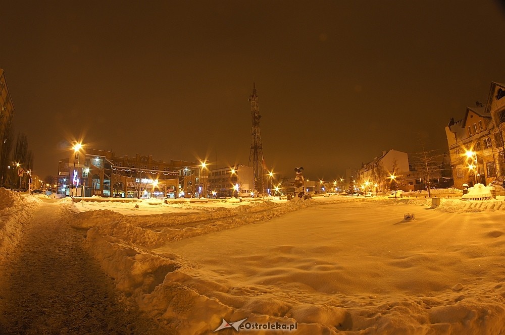 Miasto nocą - dzień przed końcem świata [20.12.2012] - zdjęcie #13 - eOstroleka.pl
