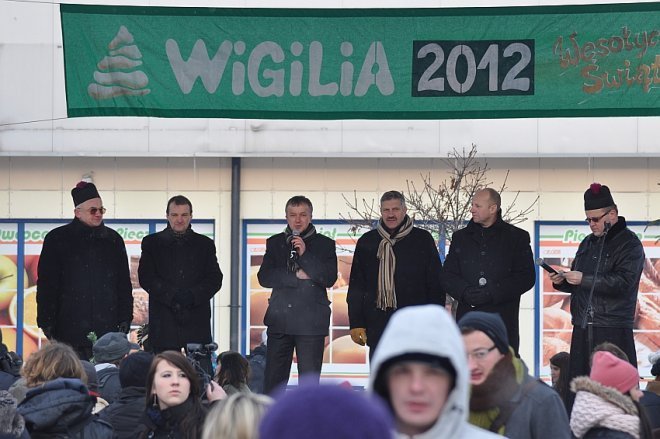 Wigilia miejska w Ostrołęce [22 XII 2012] - zdjęcie #55 - eOstroleka.pl