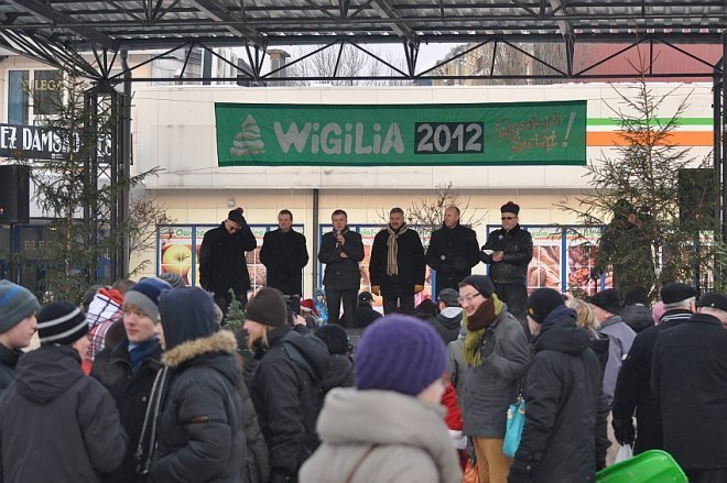 Wigilia miejska w Ostrołęce [22 XII 2012] - zdjęcie #53 - eOstroleka.pl