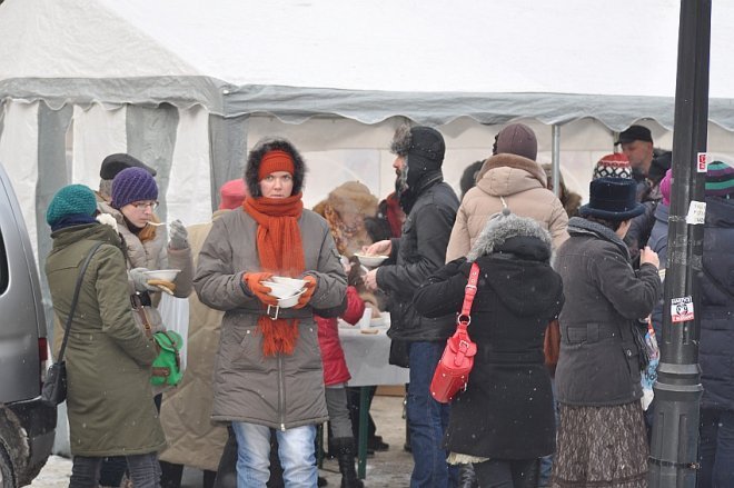 Wigilia miejska w Ostrołęce [22 XII 2012] - zdjęcie #44 - eOstroleka.pl