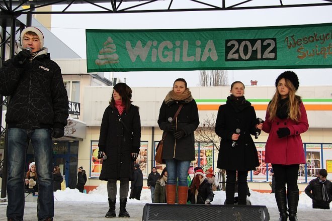 Wigilia miejska w Ostrołęce [22 XII 2012] - zdjęcie #28 - eOstroleka.pl