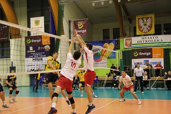 I liga: Camper Wyszków poległ w Ostrołęce [22 XII 2012] - zdjęcie #12 - eOstroleka.pl