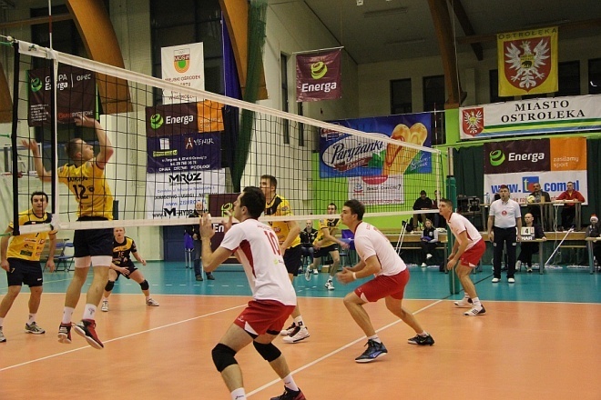 I liga: Camper Wyszków poległ w Ostrołęce [22 XII 2012] - zdjęcie #11 - eOstroleka.pl