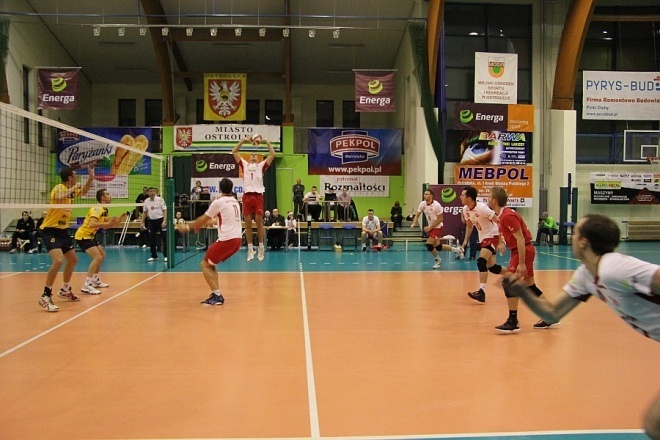 I liga: Camper Wyszków poległ w Ostrołęce [22 XII 2012] - zdjęcie #22 - eOstroleka.pl