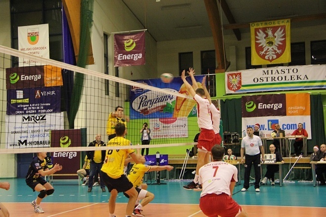 I liga: Camper Wyszków poległ w Ostrołęce [22 XII 2012] - zdjęcie #21 - eOstroleka.pl