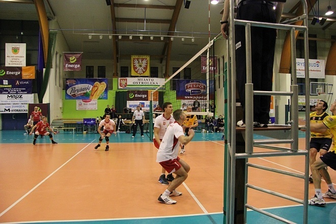 I liga: Camper Wyszków poległ w Ostrołęce [22 XII 2012] - zdjęcie #14 - eOstroleka.pl