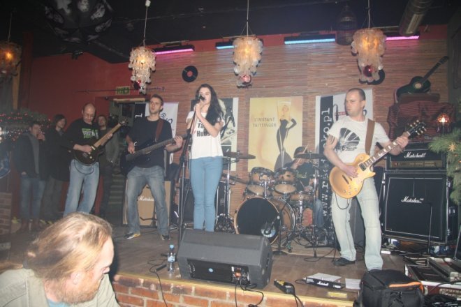 Koncert zespołu Vinyl w Avalonie [24 XII 2012] - zdjęcie #22 - eOstroleka.pl