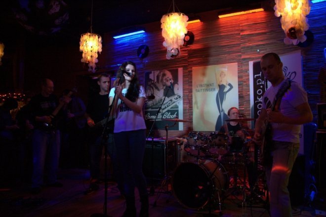 Koncert zespołu Vinyl w Avalonie [24 XII 2012] - zdjęcie #1 - eOstroleka.pl