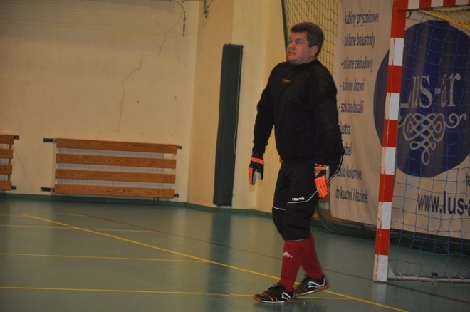 Nocna Liga Futsalu - 4. kolejka (04.01.2013) - zdjęcie #6 - eOstroleka.pl