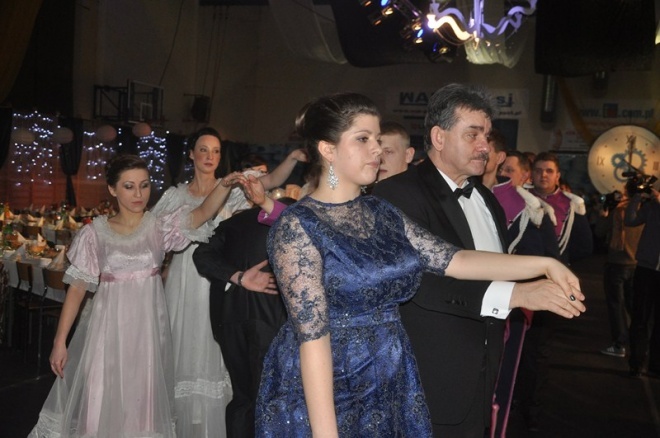 Studniówka III LO (05.01.2013) - zdjęcie #159 - eOstroleka.pl