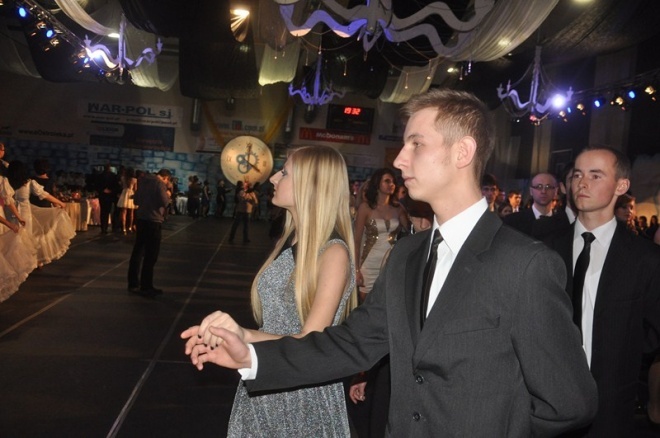 Studniówka III LO (05.01.2013) - zdjęcie #156 - eOstroleka.pl