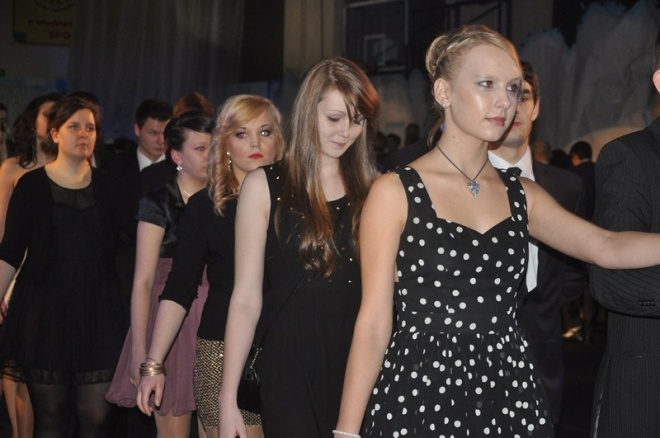 Studniówka III LO (05.01.2013) - zdjęcie #148 - eOstroleka.pl