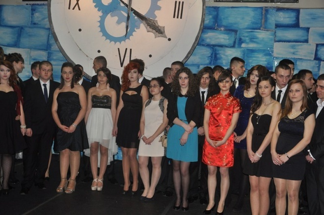 Studniówka III LO (05.01.2013) - zdjęcie #123 - eOstroleka.pl