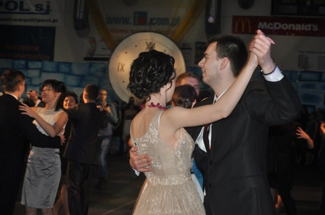 Studniówka III LO (05.01.2013) - zdjęcie #105 - eOstroleka.pl