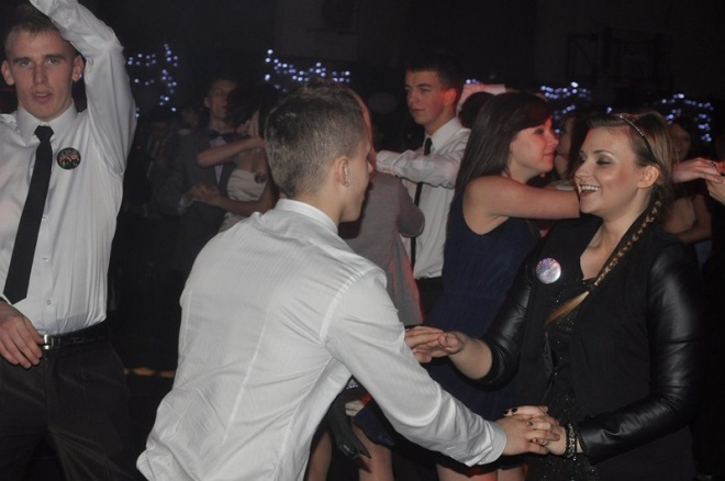 Studniówka III LO (05.01.2013) - zdjęcie #97 - eOstroleka.pl