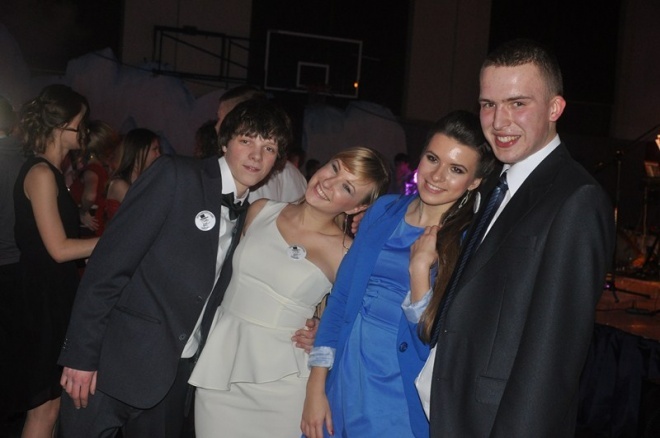 Studniówka III LO (05.01.2013) - zdjęcie #75 - eOstroleka.pl