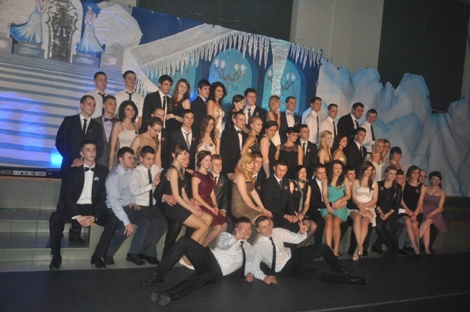 Studniówka III LO (05.01.2013) - zdjęcie #45 - eOstroleka.pl