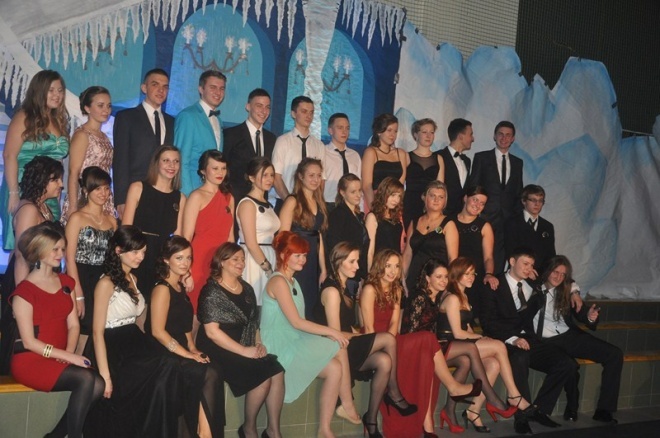 Studniówka III LO (05.01.2013) - zdjęcie #44 - eOstroleka.pl