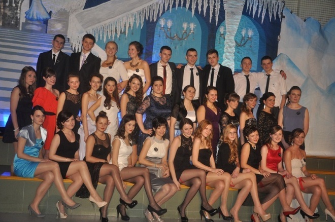 Studniówka III LO (05.01.2013) - zdjęcie #42 - eOstroleka.pl