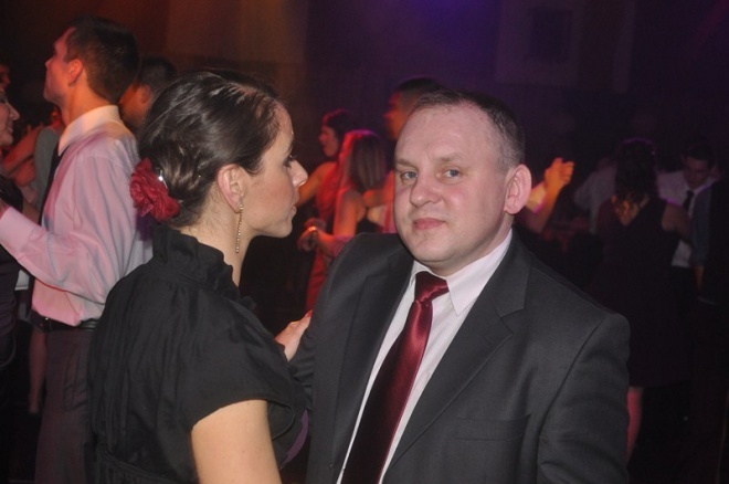 Studniówka III LO (05.01.2013) - zdjęcie #9 - eOstroleka.pl