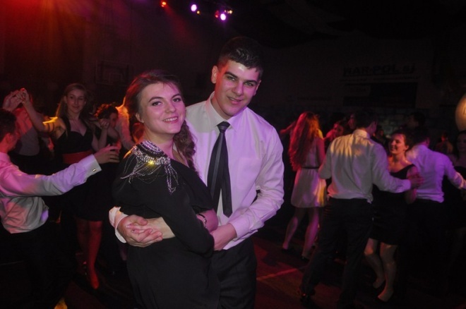 Studniówka III LO (05.01.2013) - zdjęcie #8 - eOstroleka.pl