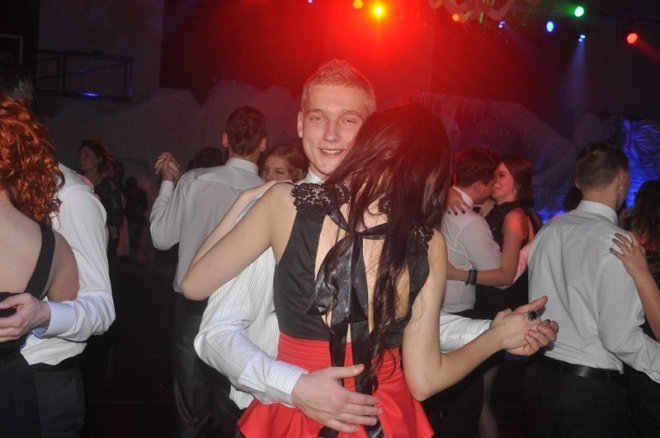 Studniówka III LO (05.01.2013) - zdjęcie #4 - eOstroleka.pl