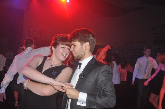 Studniówka III LO (05.01.2013) - zdjęcie #1 - eOstroleka.pl