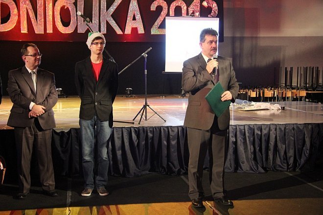 Dyskoteka z Mikołajem w III LO [6 I 2013] - zdjęcie #21 - eOstroleka.pl