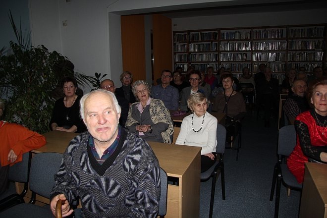 Noworocozny wieczór w Arce: Koncert zespołu Droga na Ostrołękę [11 I 2013] - zdjęcie #17 - eOstroleka.pl