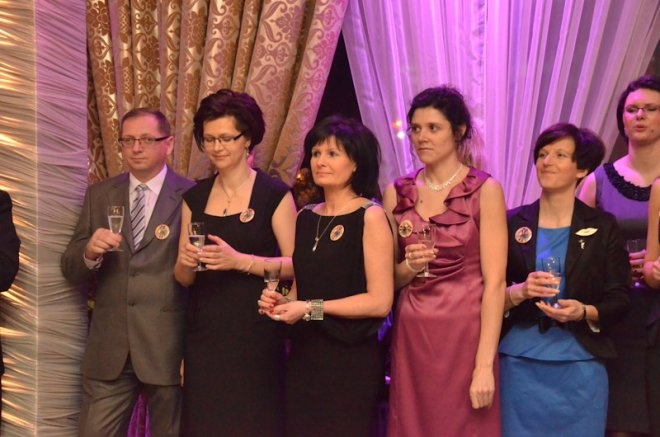 Studniówka 2013: Bal maturalny uczniów II SLO [13 I 2013]  - zdjęcie #138 - eOstroleka.pl