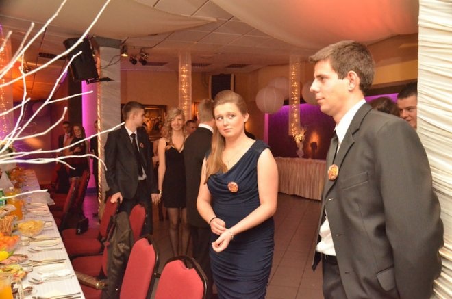 Studniówka 2013: Bal maturalny uczniów II SLO [13 I 2013]  - zdjęcie #125 - eOstroleka.pl