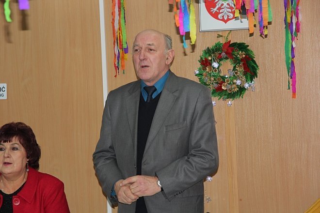 Choinka noworoczna i spotkanie z Nikołajem dla mieszkańców osiedla Leśne [14 I 2013] - zdjęcie #13 - eOstroleka.pl