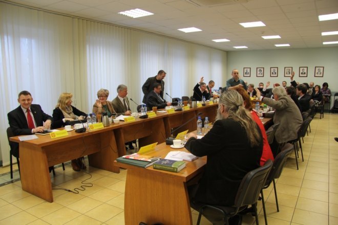 Nadzwyczajna sesja Rady Miasta [14.I.2013] - zdjęcie #2 - eOstroleka.pl