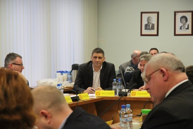 Nadzwyczajna sesja Rady Miasta [14.I.2013] - zdjęcie #15 - eOstroleka.pl