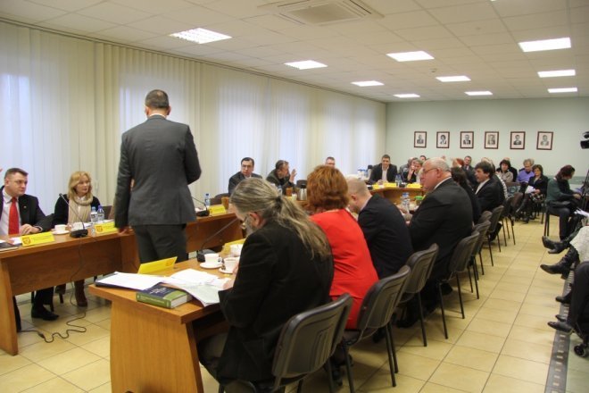 Nadzwyczajna sesja Rady Miasta [14.I.2013] - zdjęcie #9 - eOstroleka.pl