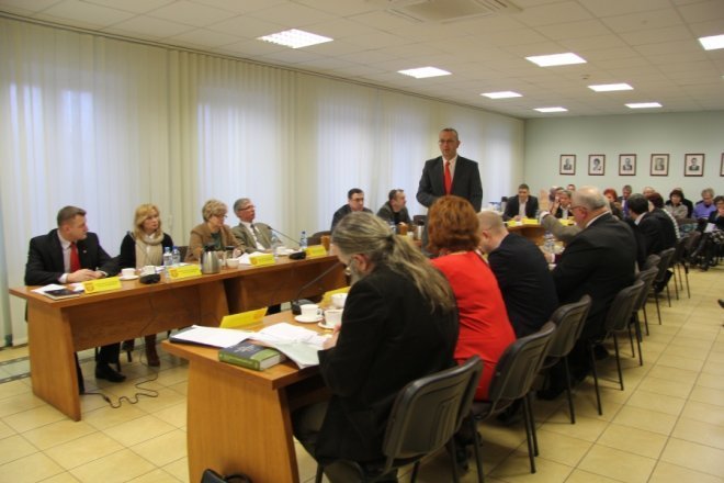 Nadzwyczajna sesja Rady Miasta [14.I.2013] - zdjęcie #17 - eOstroleka.pl