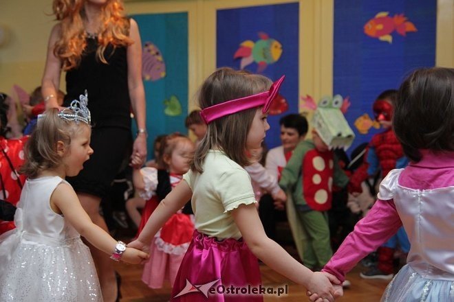 Bal karnawałowy w Przedszkolu Miejskim nr 5 [17.01.2013] - zdjęcie #18 - eOstroleka.pl