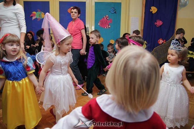 Bal karnawałowy w Przedszkolu Miejskim nr 5 [17.01.2013] - zdjęcie #17 - eOstroleka.pl