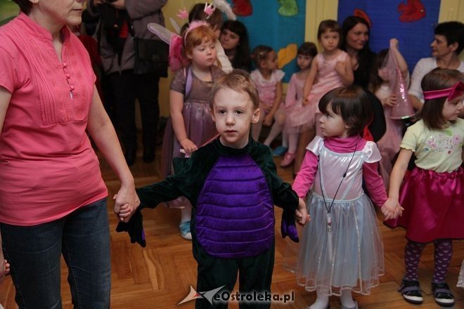 Bal karnawałowy w Przedszkolu Miejskim nr 5 [17.01.2013] - zdjęcie #13 - eOstroleka.pl